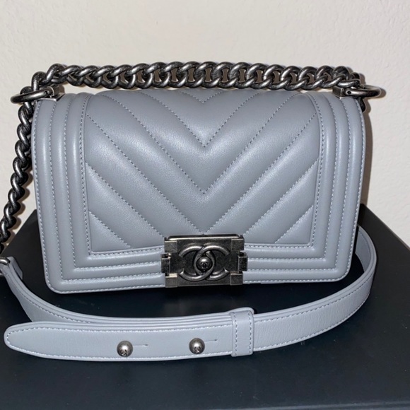 RARE CHANEL LE BOY BAG - Picture 7 of 16